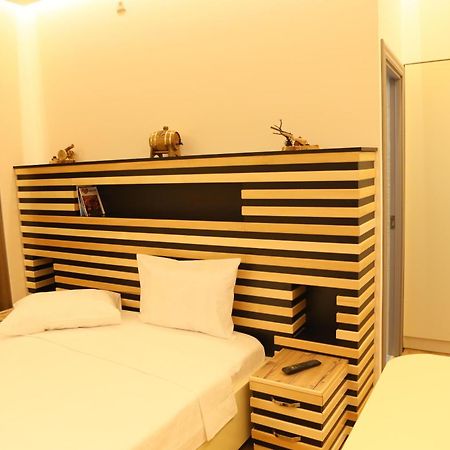 Elko Hotel Yerevan Exterior photo