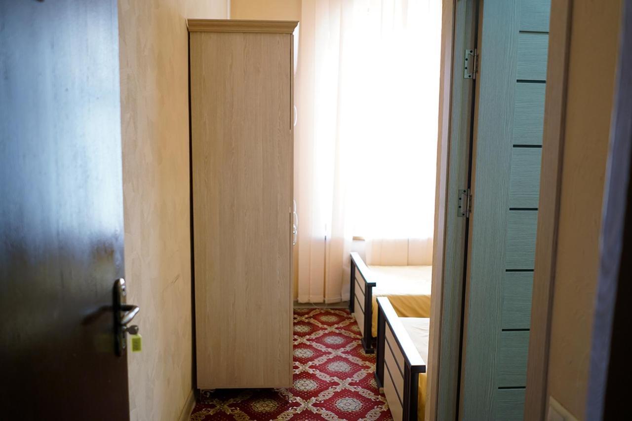 Elko Hotel Yerevan Exterior photo