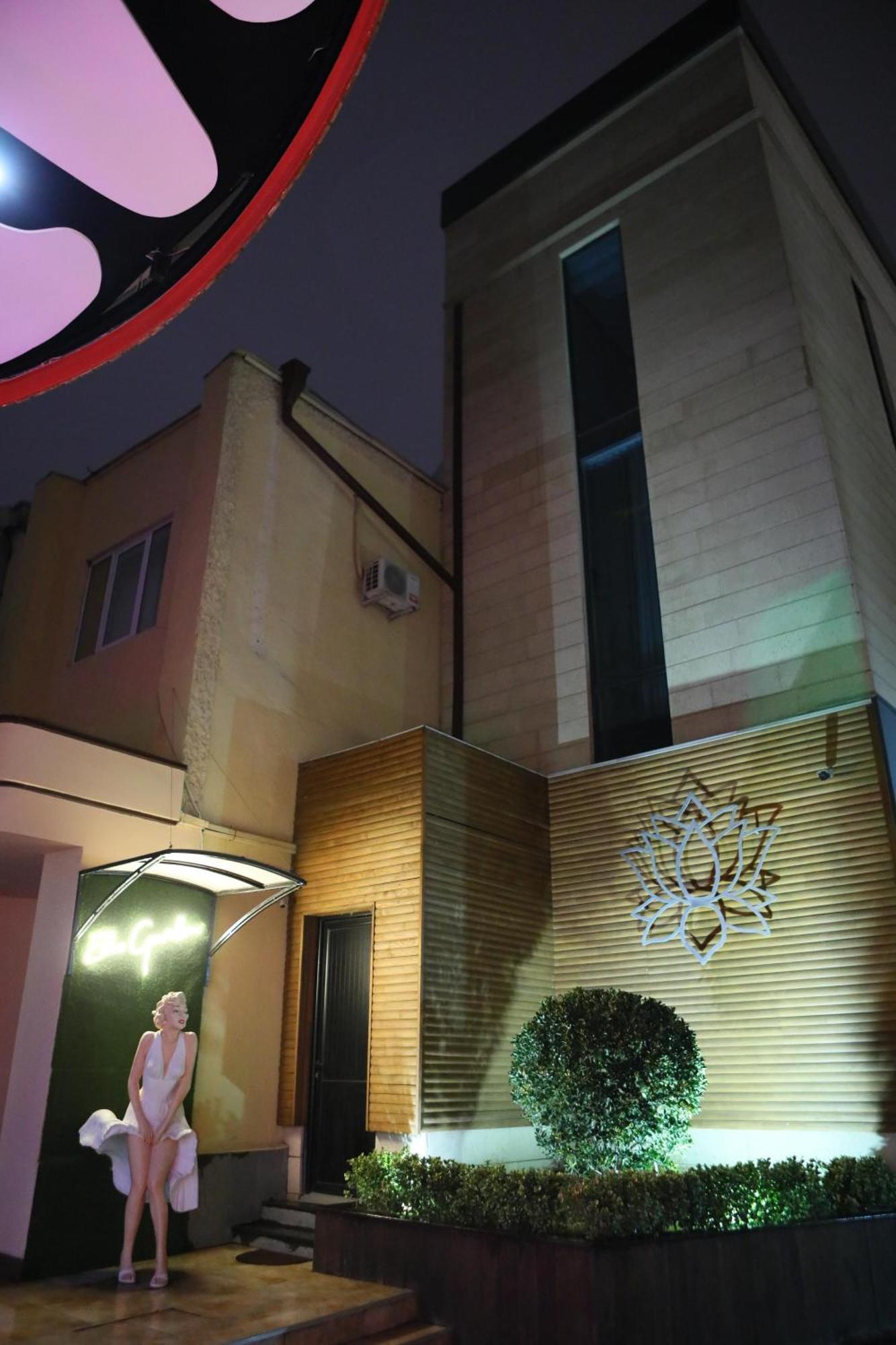 Elko Hotel Yerevan Exterior photo